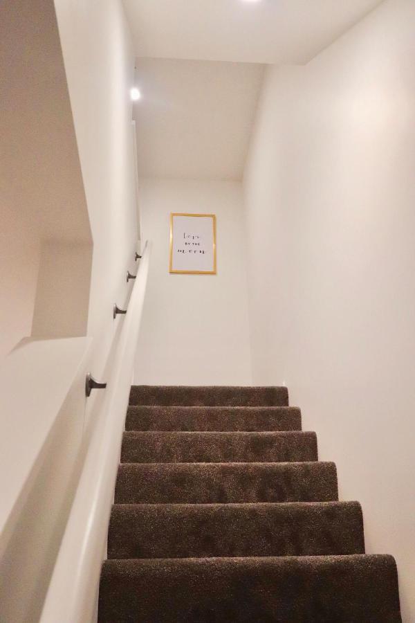 Perfect Modern Townhouse Cbd Κράισττσερτς Εξωτερικό φωτογραφία